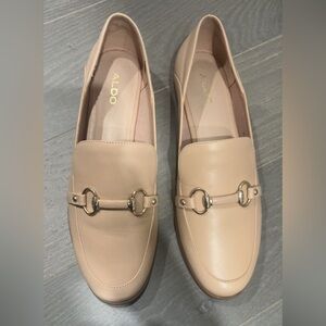New Aldo Women's Beige Loafers with Gold Accents